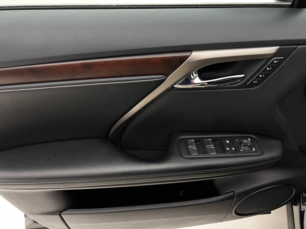 2021 Lexus RX 450h photo 25