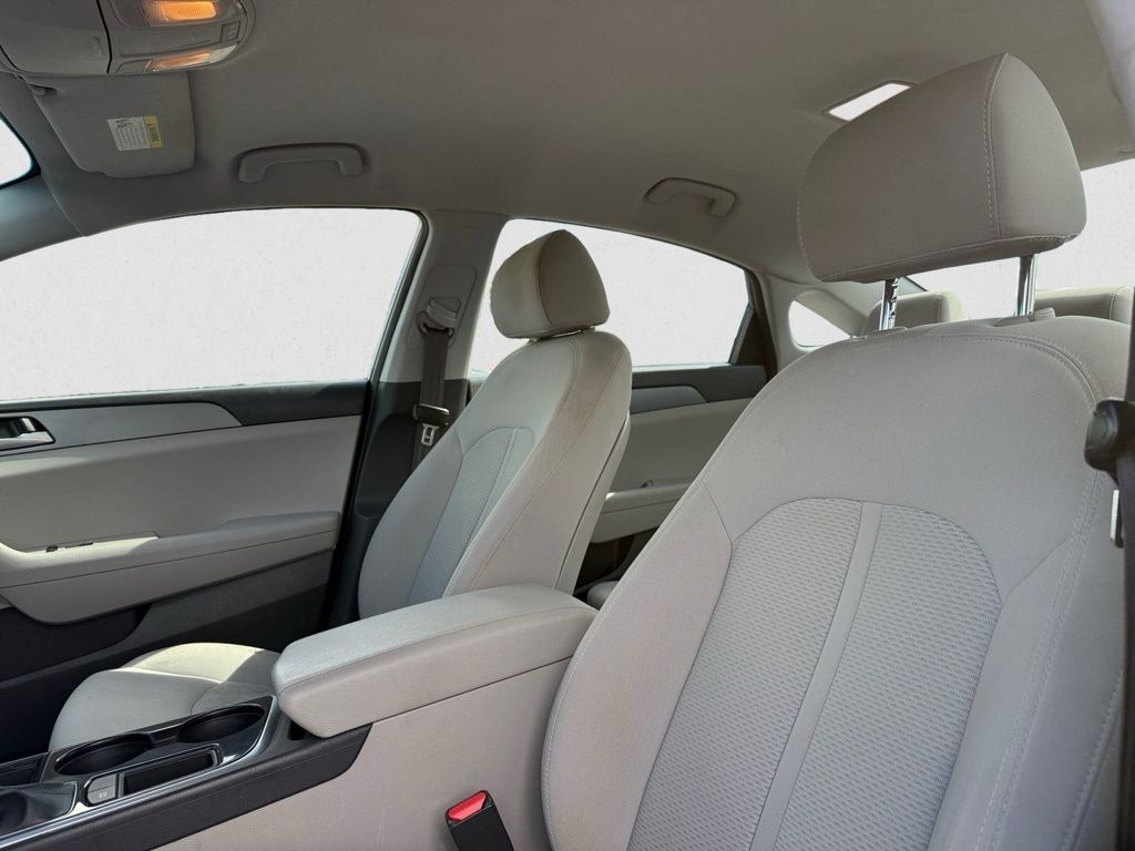 2018 Hyundai Sonata SE photo 10