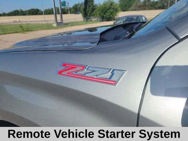 2026 Chevrolet Silverado 1500 LT photo 3