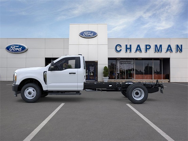 2026 Ford F-350 XL photo 2