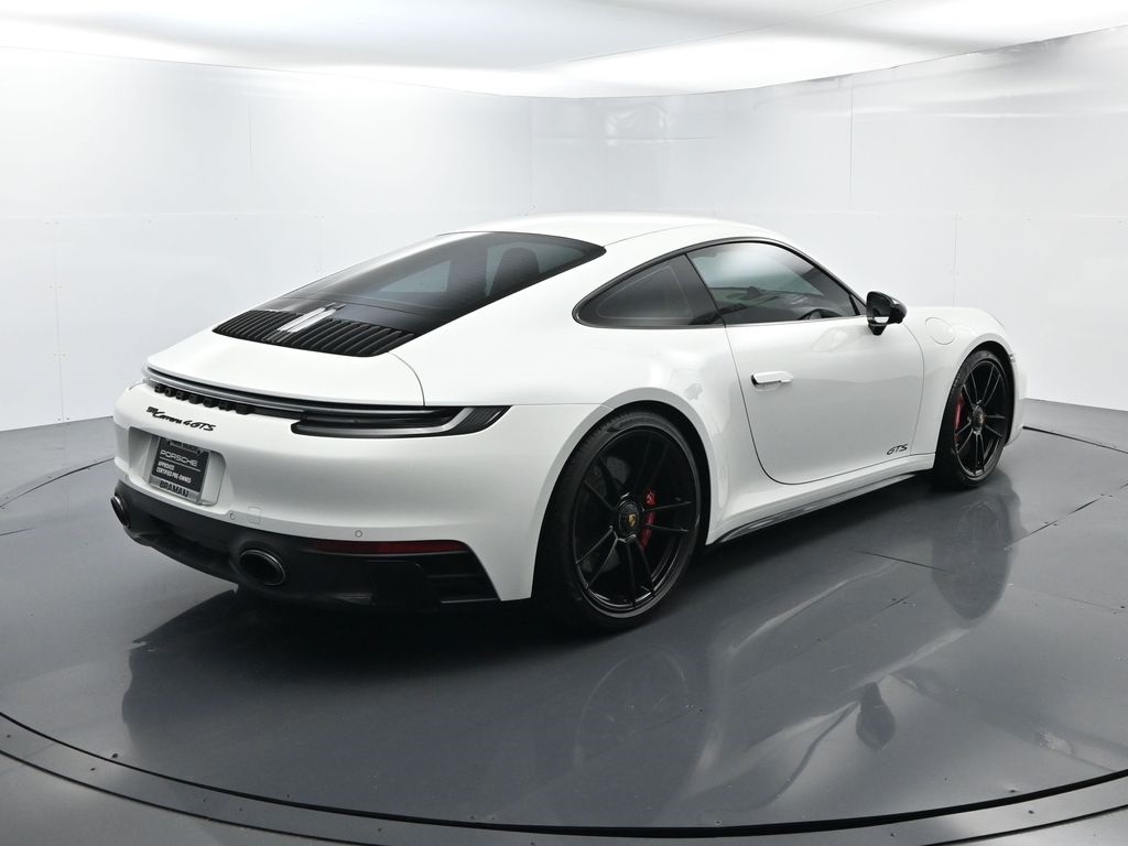 2024 Porsche 911 4 GTS photo 12