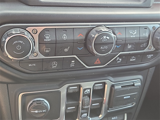 2020 Jeep Gladiator Rubicon photo 28