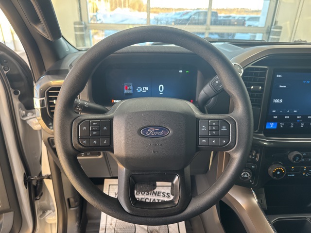 2025 Ford F-150 STX photo 11