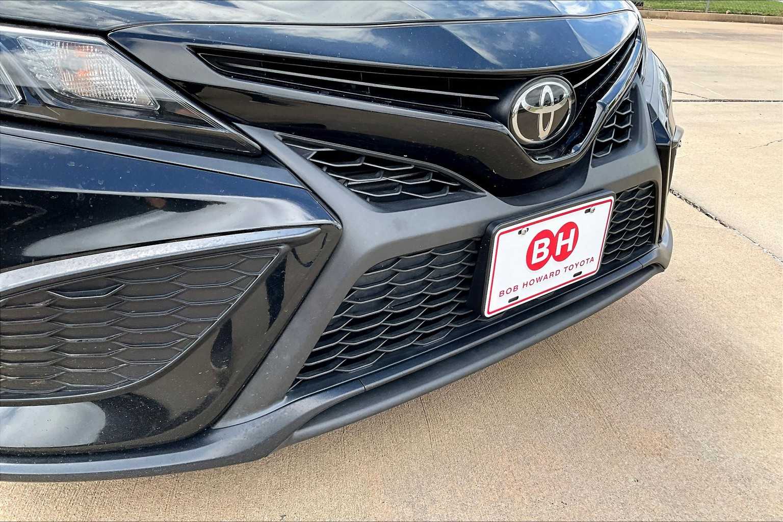 2023 Toyota Camry SE photo 24