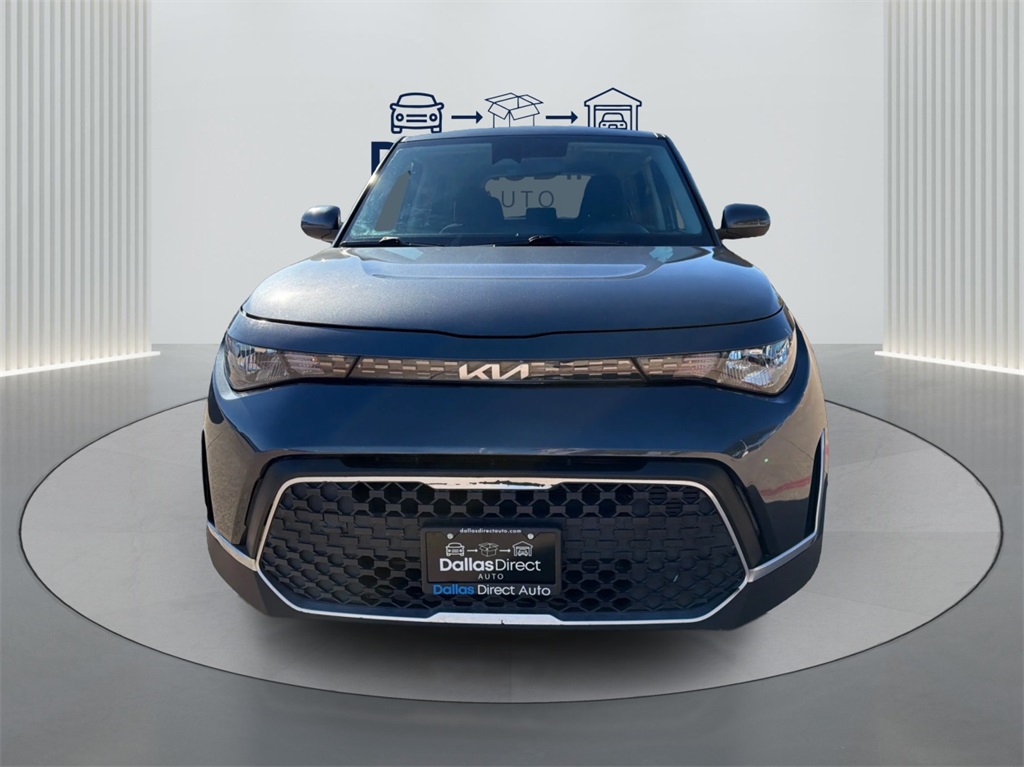 2023 Kia Soul LX photo 3