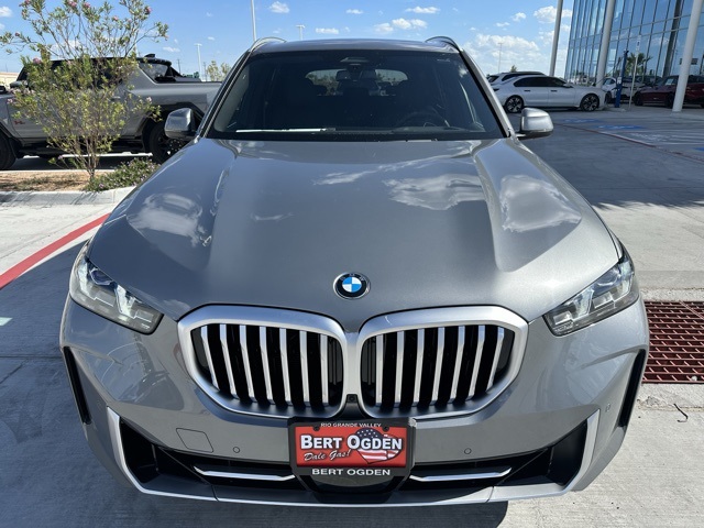 2026 Bmw X5 xDrive40i photo 2