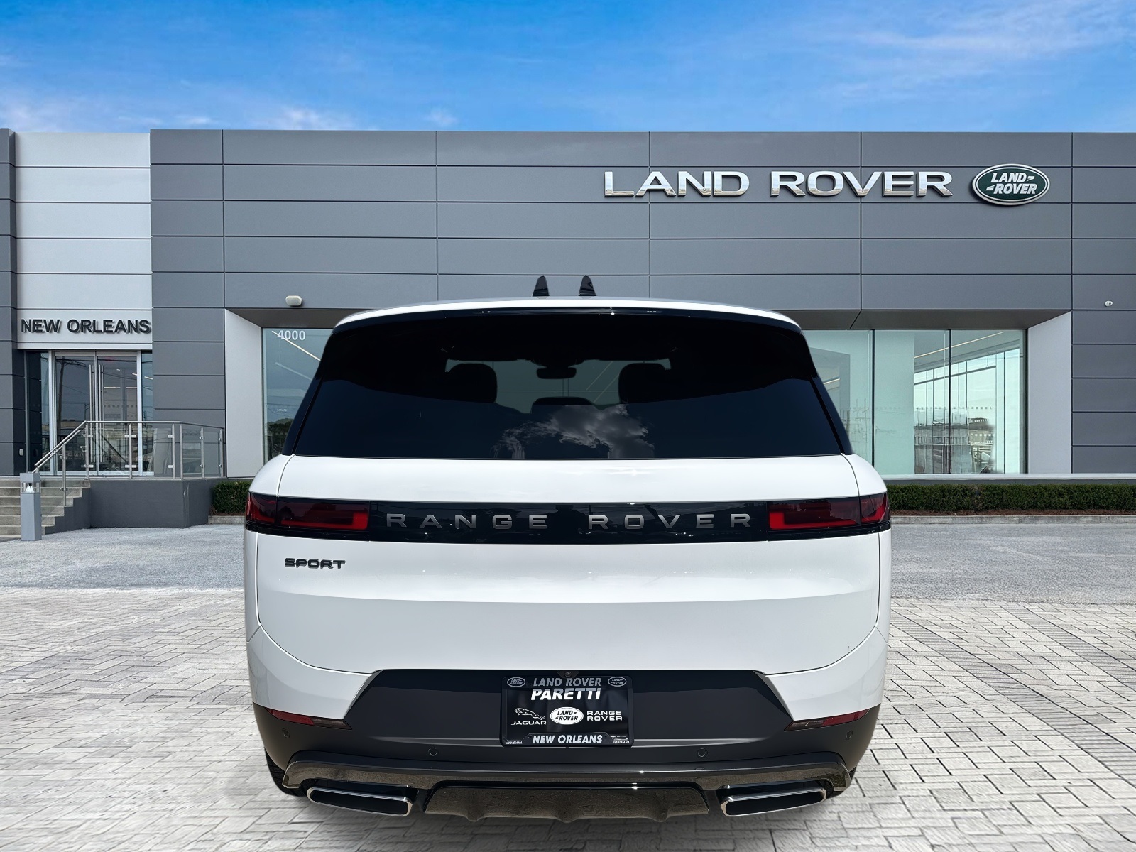 2025 Land Rover Range Rover Sport SE photo 6