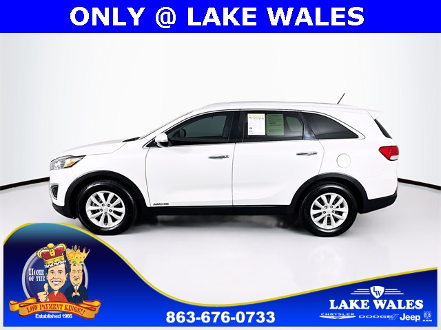 2017 Kia Sorento LX photo 4