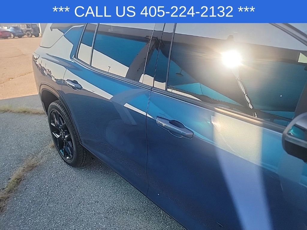 2024 Chevrolet Traverse RS photo 22
