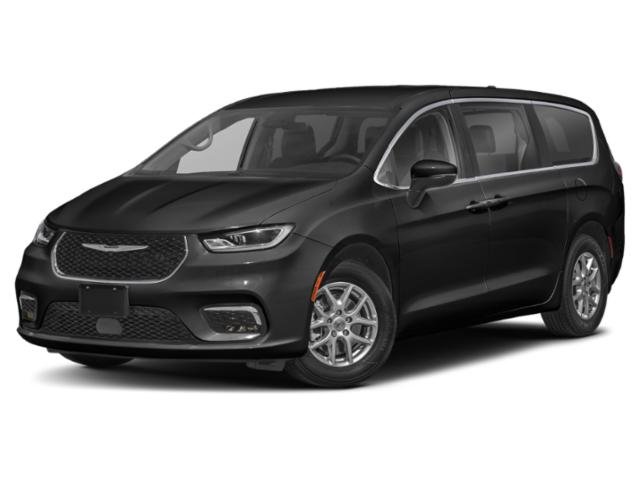 2024 Chrysler Pacifica Touring's photo