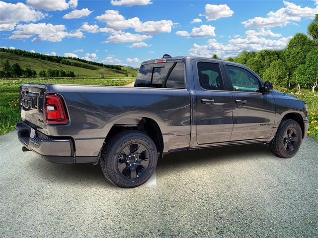 2025 Ram 1500 Tradesman photo 3