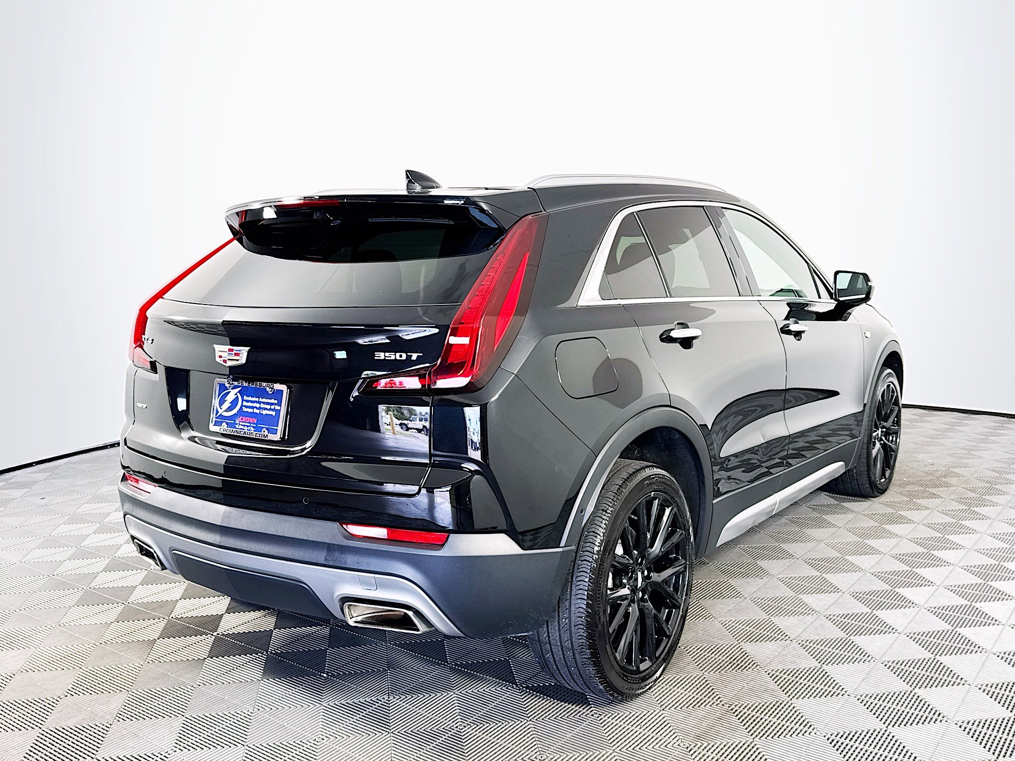 2022 Cadillac XT4 Premium Luxury photo 7