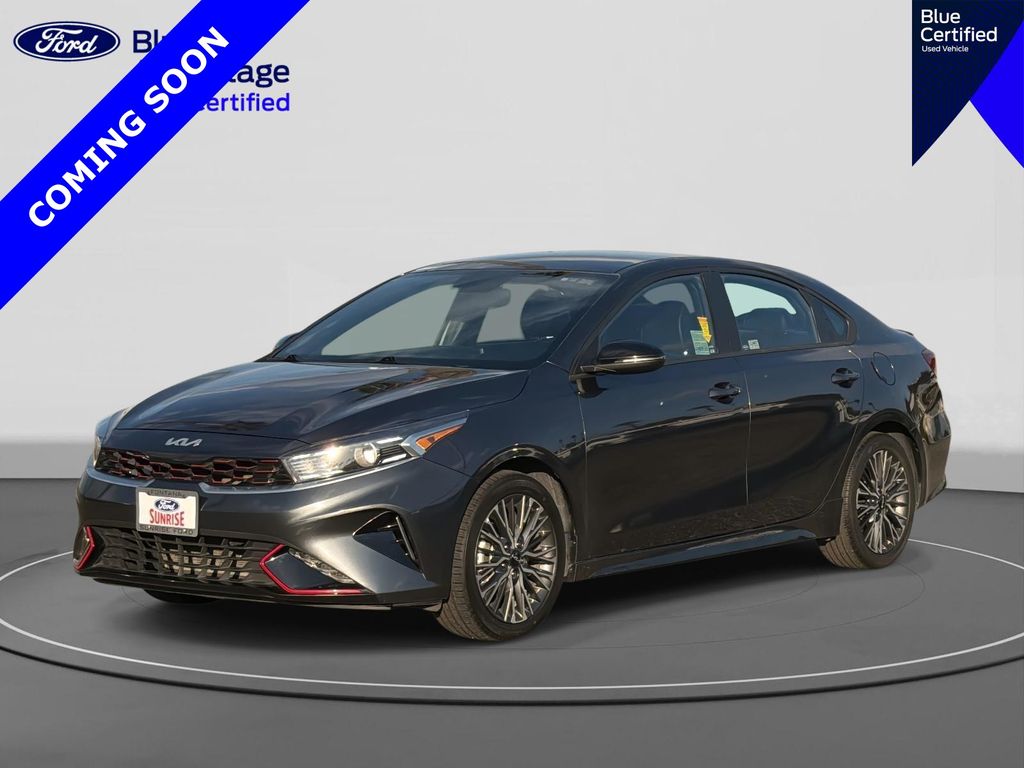 2023 Kia Forte GT-Line's photo