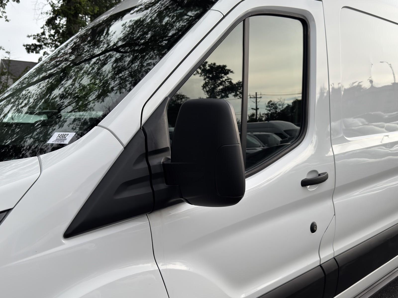 2023 Ford Transit Cargo Van photo 32