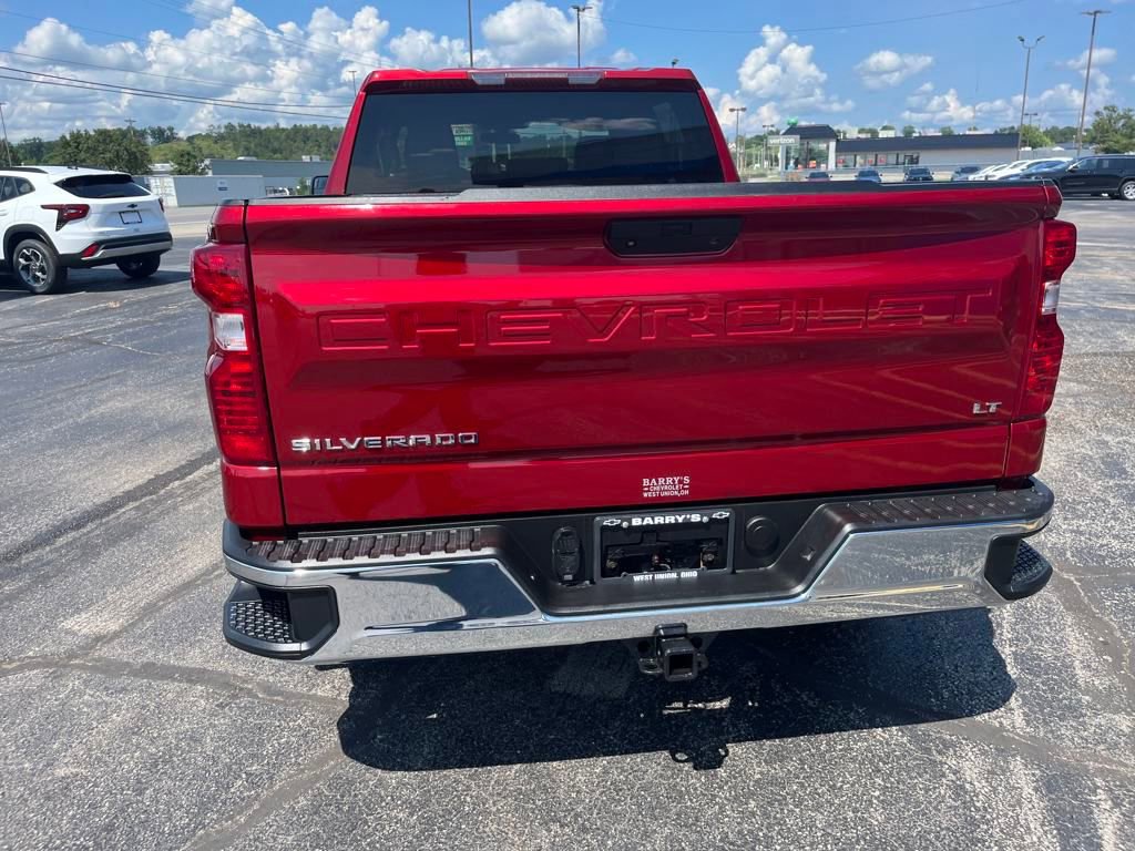 2021 Chevrolet Silverado 1500 LT photo 4