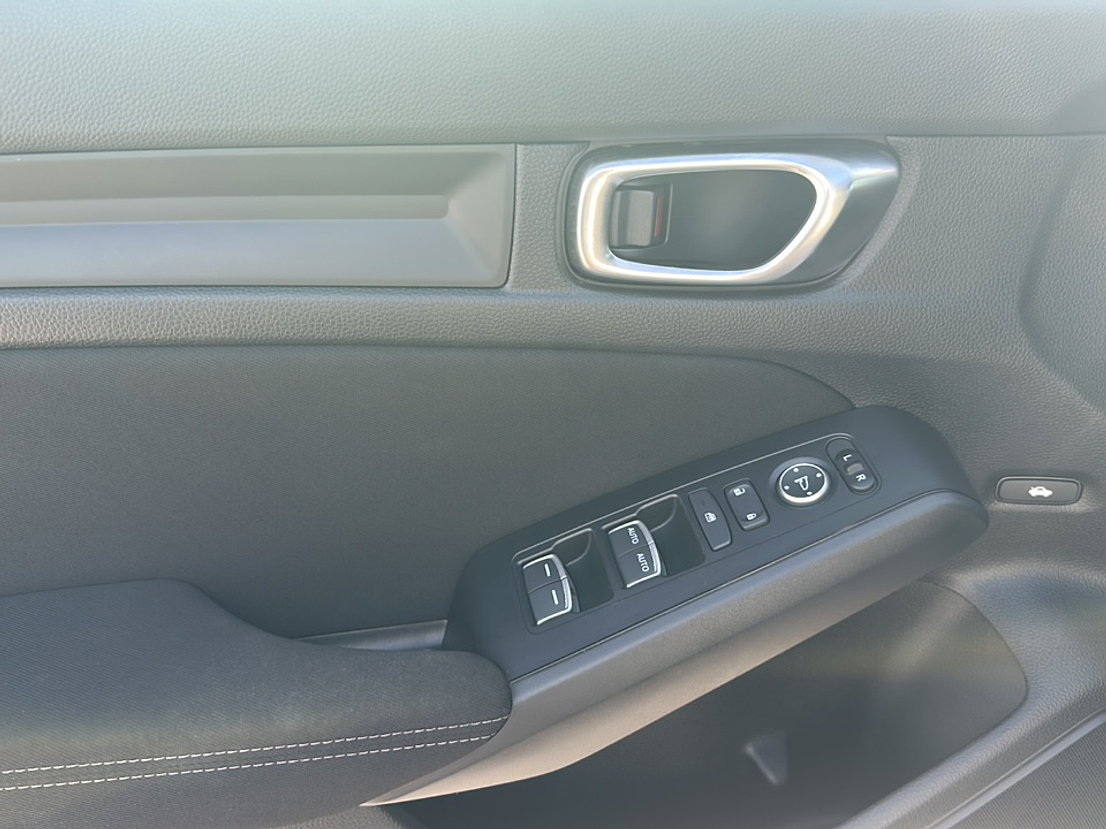 2024 Honda Civic Sport photo 5