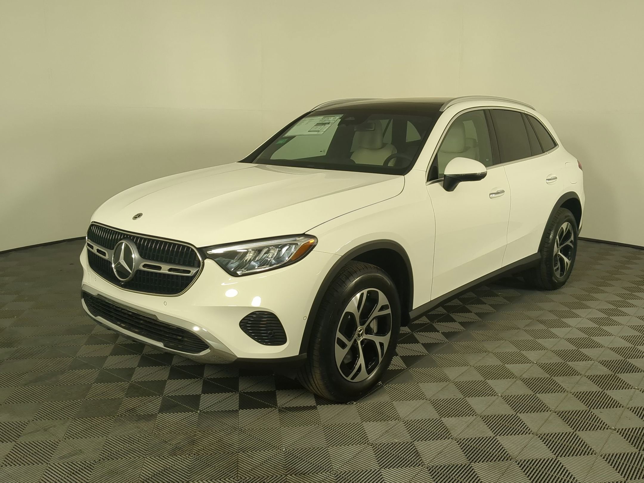 2026 Mercedes Benz GLC 350e 4MATIC photo 25