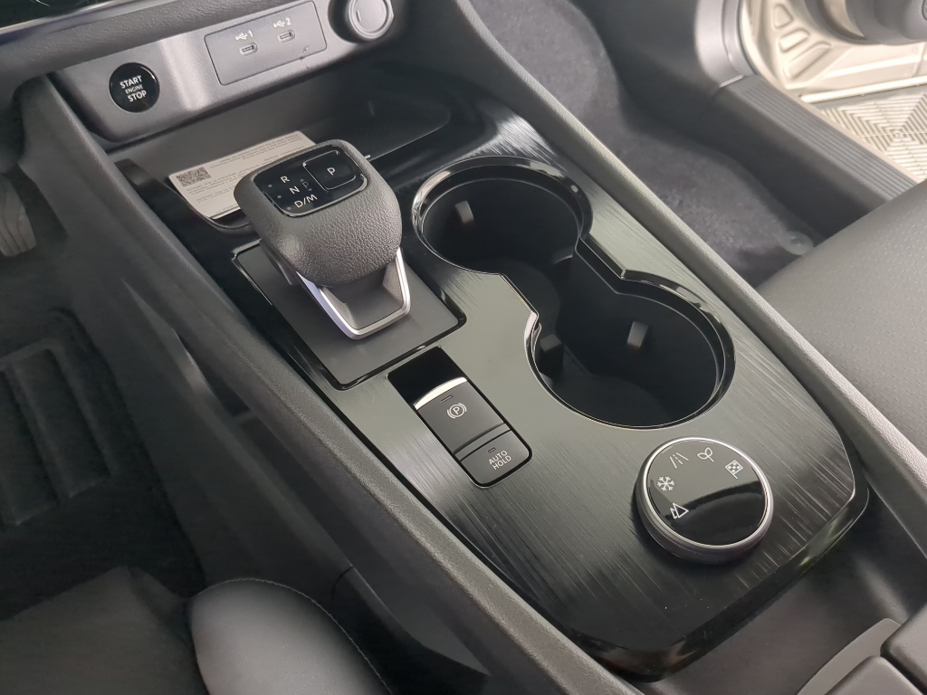 2026 Nissan Rogue SV photo 23