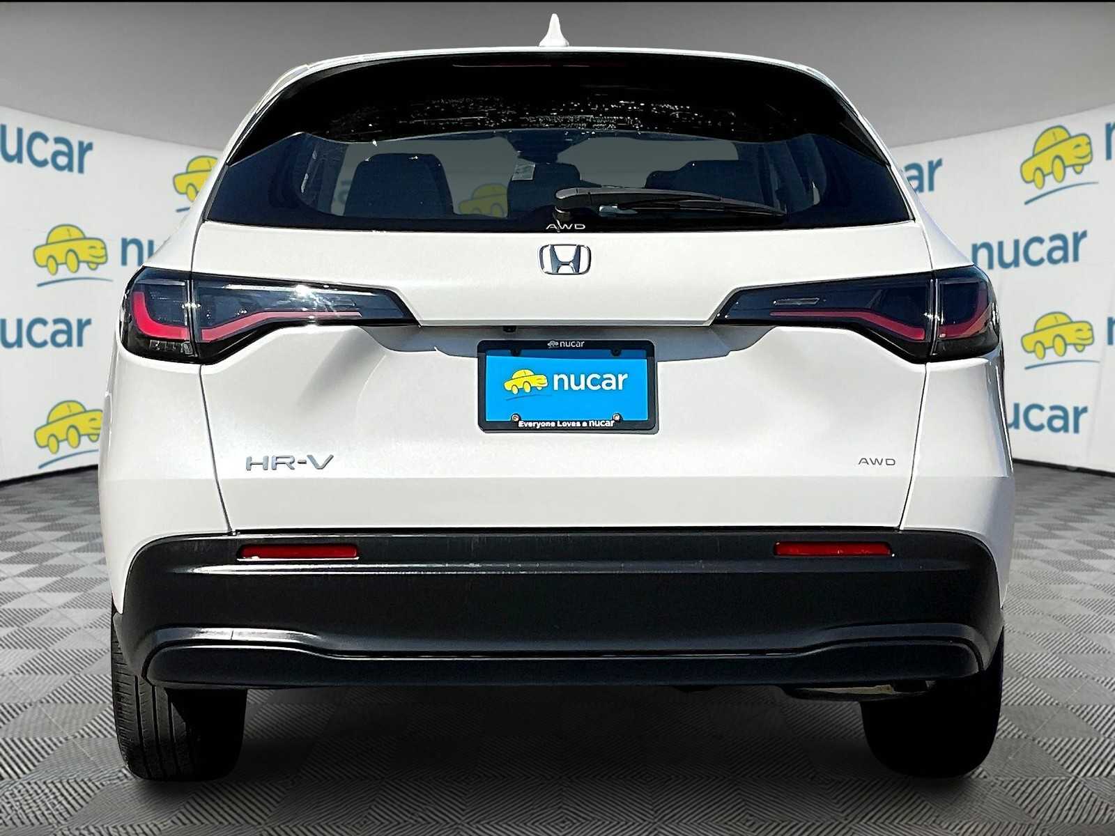 2023 Honda HR-V LX photo 4
