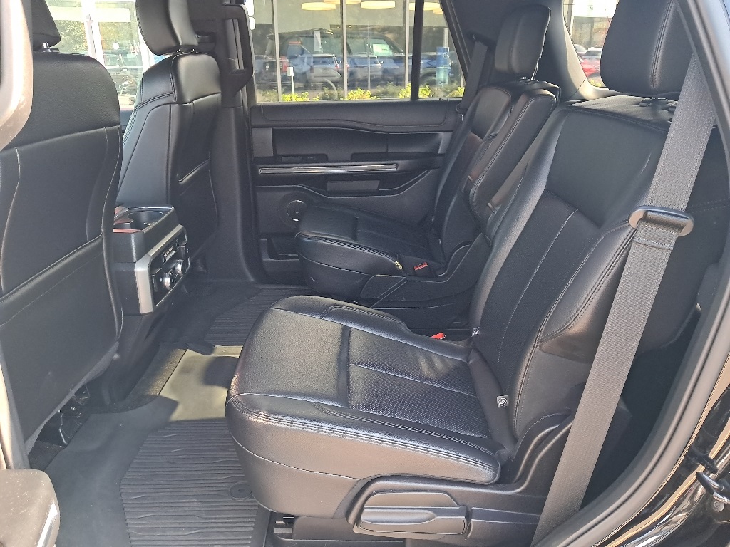 2020 Ford Expedition XLT photo 7