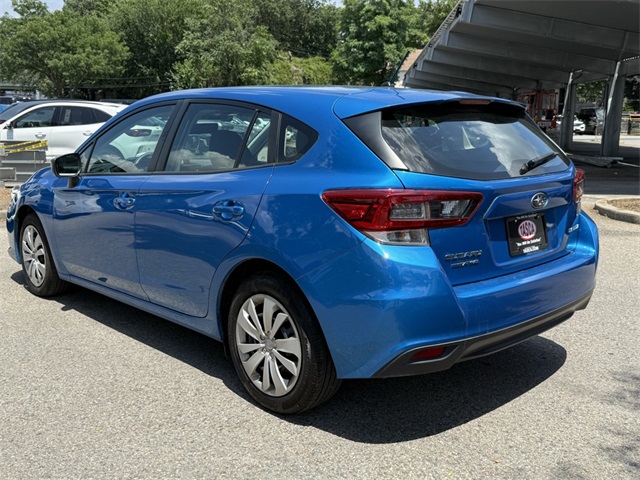 2023 Subaru Impreza Base photo 4