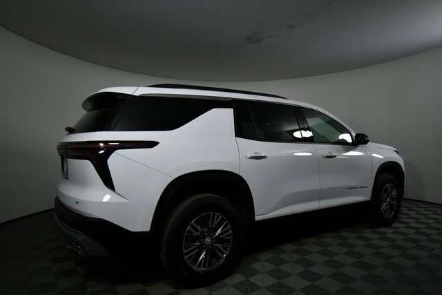 2024 Chevrolet Traverse photo 9