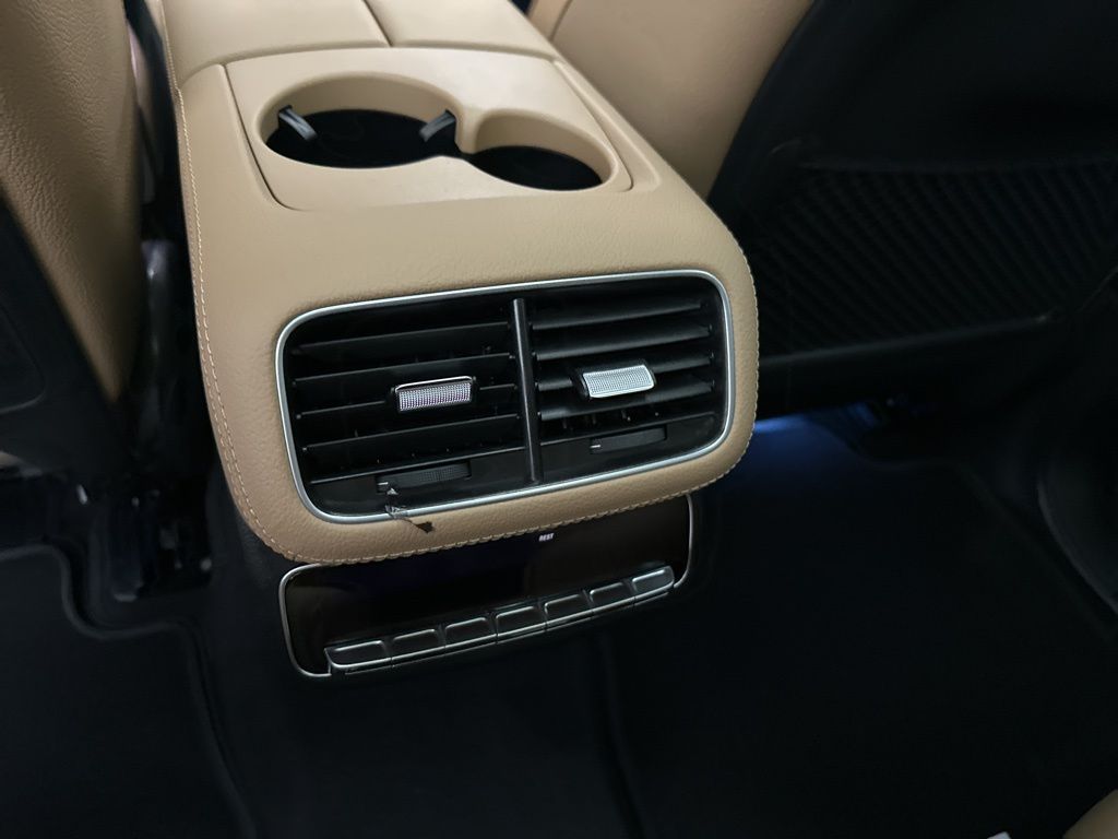 2026 Mercedes Benz GLS 580 4MATIC photo 19