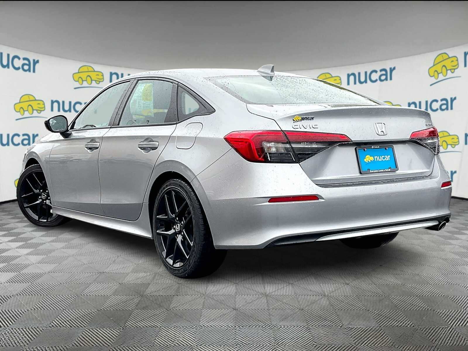 2023 Honda Civic Sport photo 4