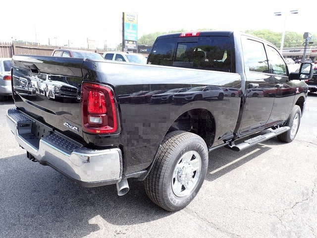 2025 Ram 2500 Tradesman photo 7