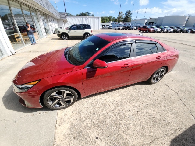 2022 Hyundai Elantra