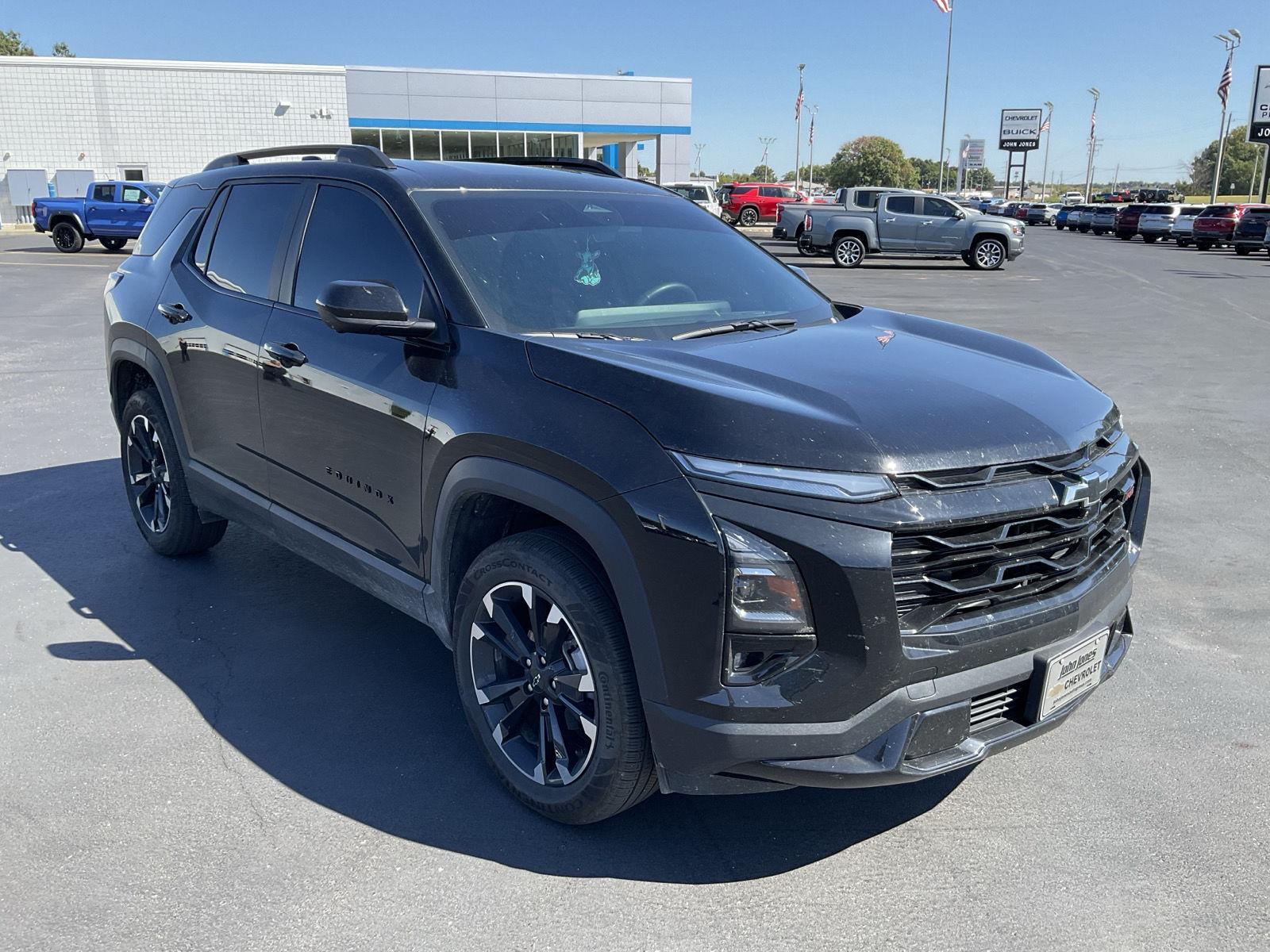 2025 Chevrolet Equinox RS photo 3