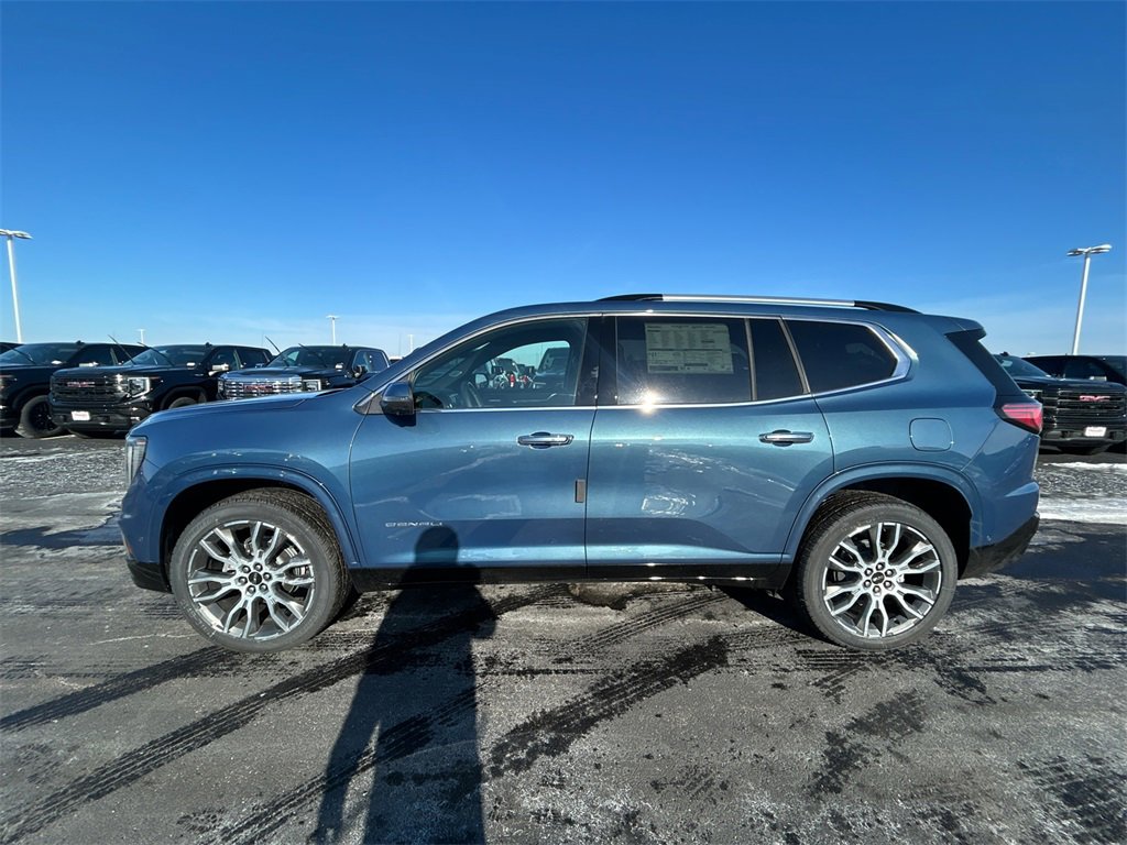 2026 GMC ACADIA - Image 4