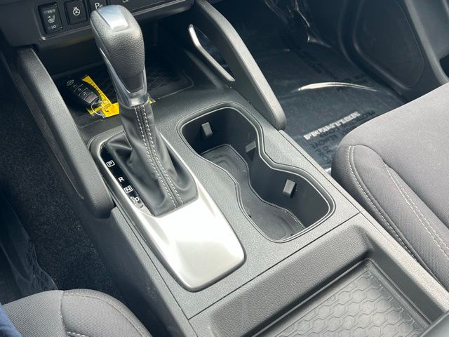 2022 Nissan Frontier SV photo 15