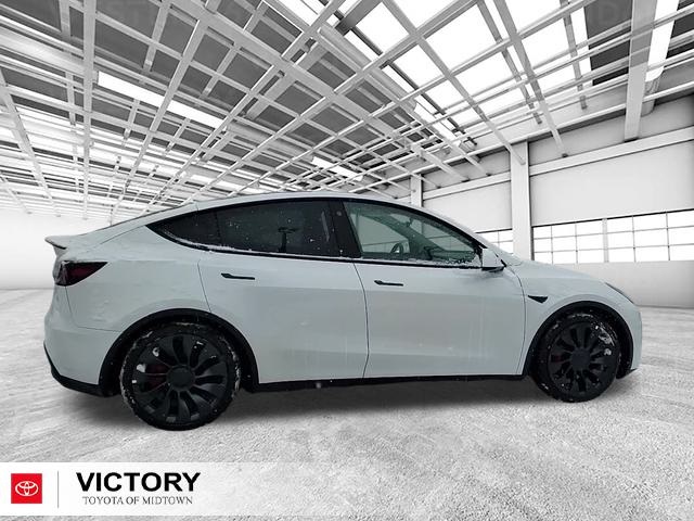 2023 Tesla Model Y Performance photo 2