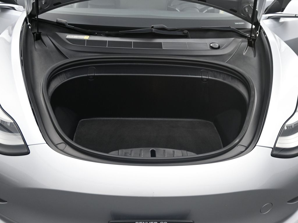 2018 Tesla Model 3 Long Range photo 14