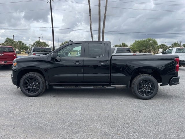 2026 Chevrolet Silverado 1500 Custom photo 2