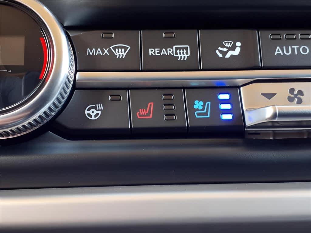 2024 Ford Expedition MAX XLT photo 11