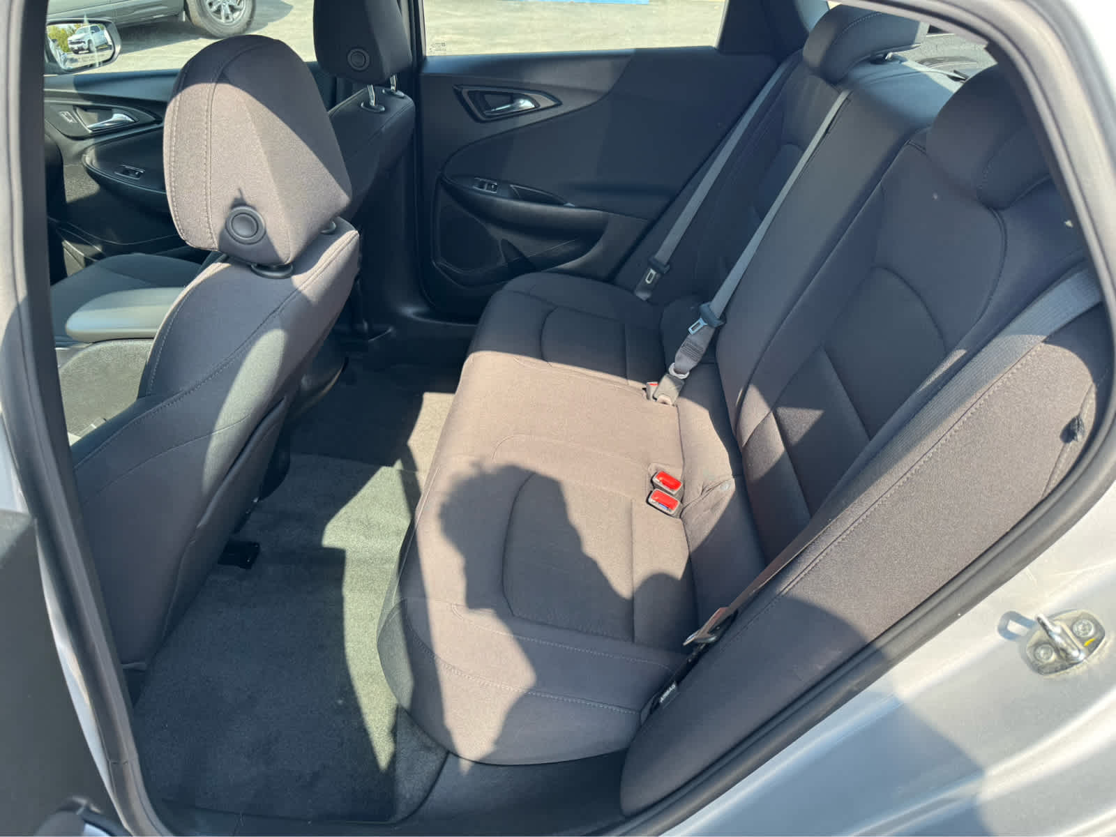 2021 Chevrolet Malibu LS photo 9