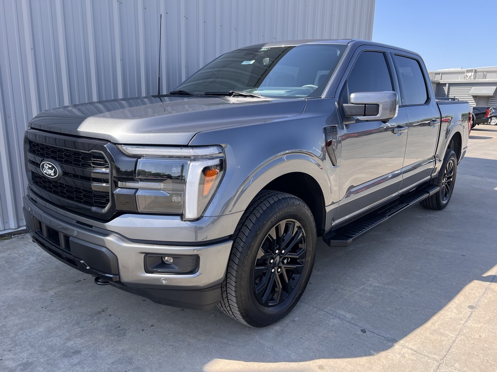 2025 Ford F-150 Lariat's photo