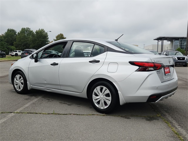 2024 Nissan Versa 1.6 S photo 5