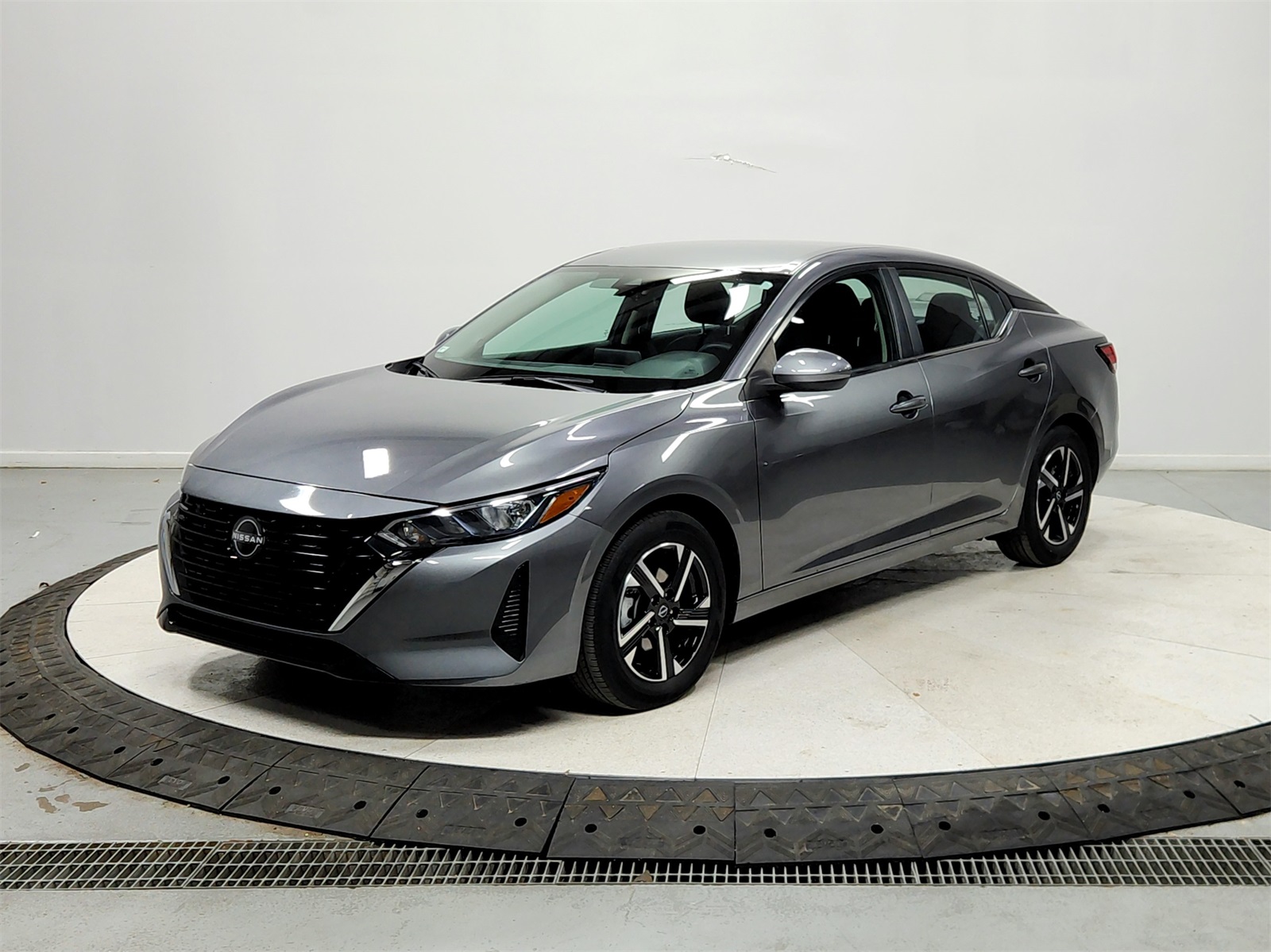 2024 Nissan Sentra SV photo 3