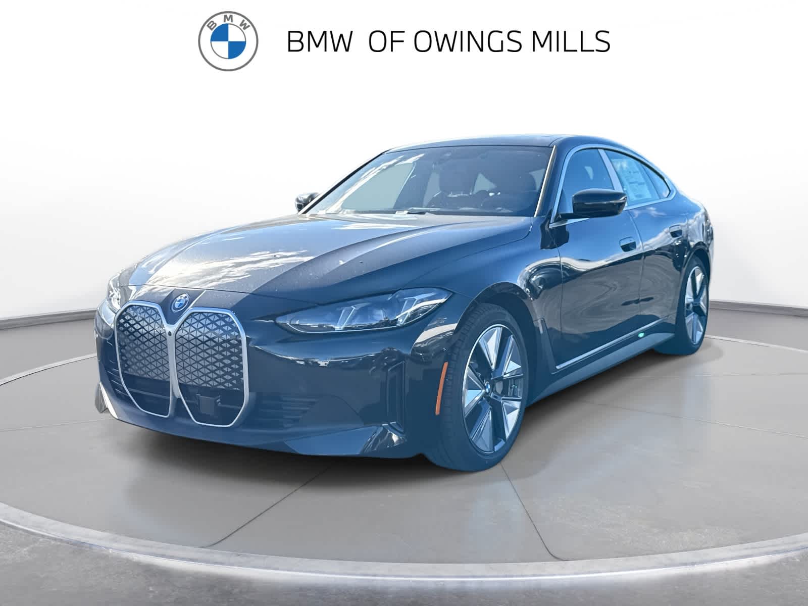 2025 BMW i4 40's photo