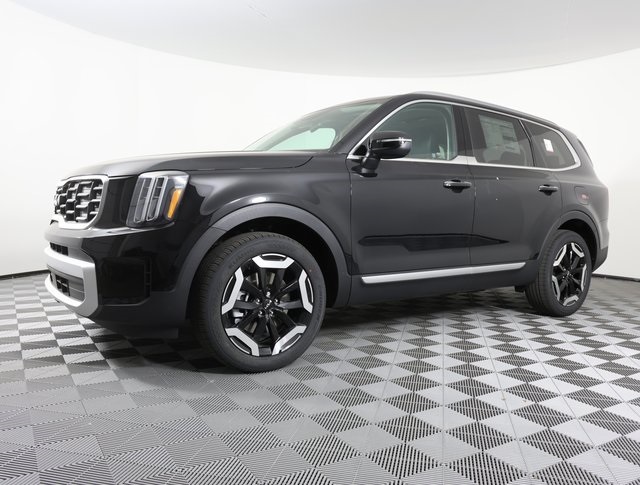 2025 Kia Telluride S's photo
