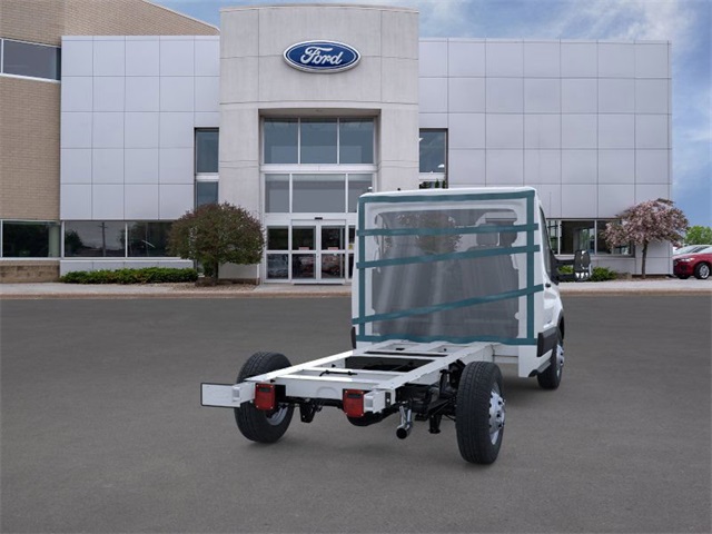 2025 Ford Transit photo 4