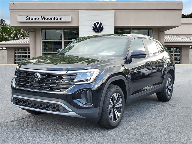 2026 Volkswagen Atlas Cross Sport SE's photo