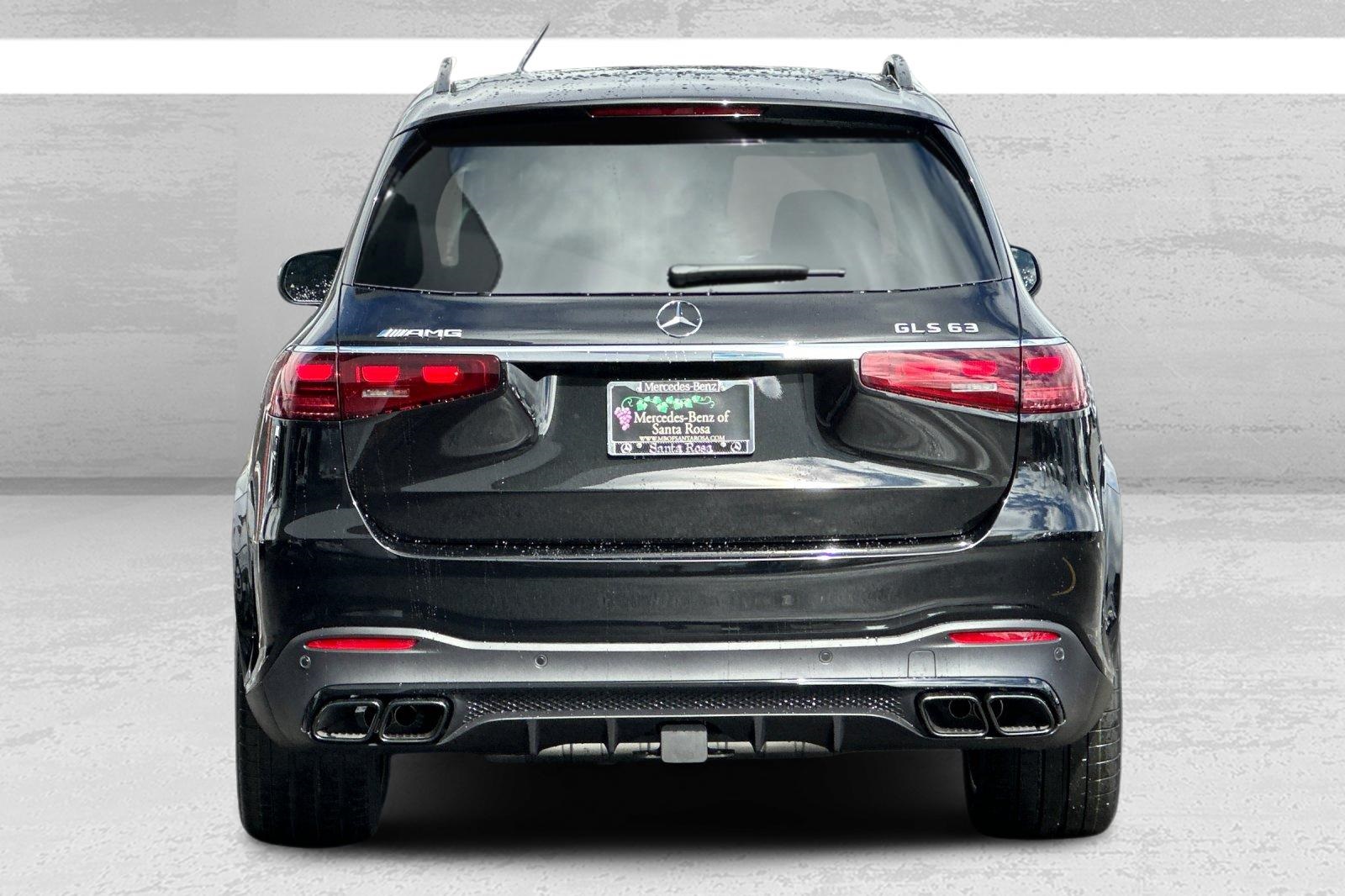 2025 Mercedes Benz GLS 63 AMG 4MATIC photo 4