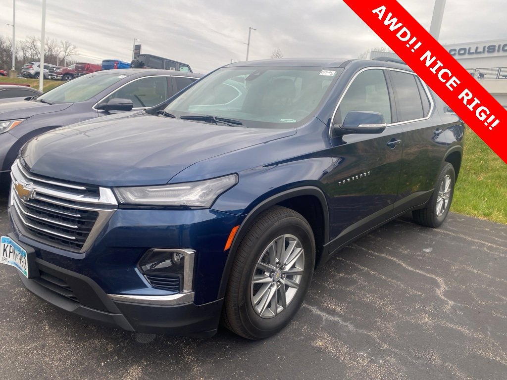 2023 Chevrolet Traverse Leather photo 2