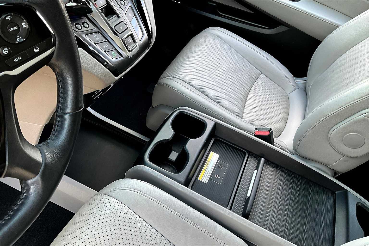 2020 Honda Odyssey Elite photo 13