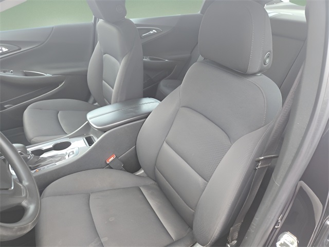2023 Chevrolet Malibu 1LT photo 10