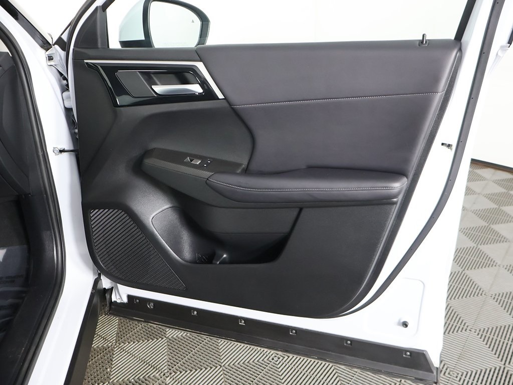 2024 Mitsubishi Outlander SE Ralliart photo 22